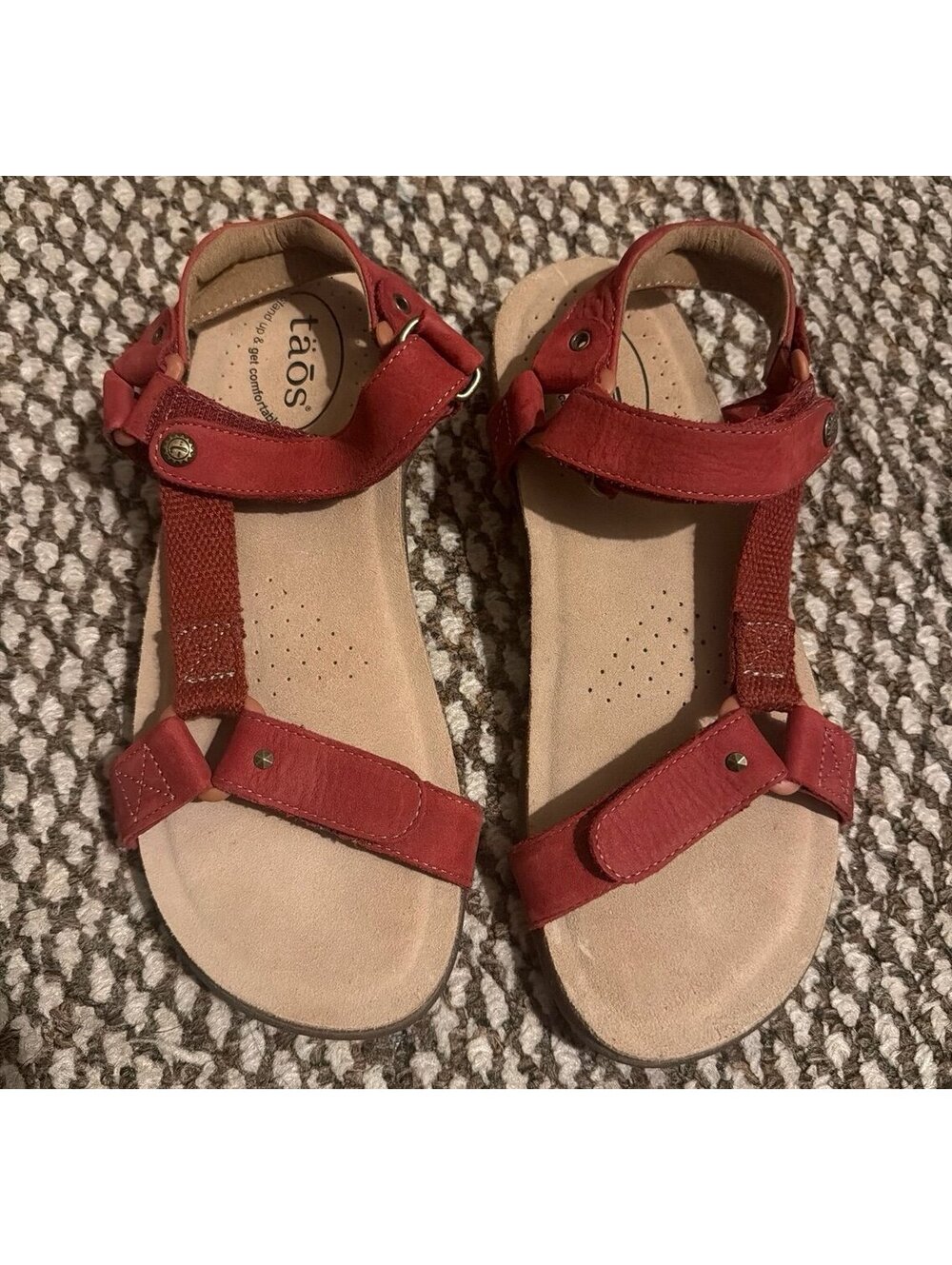 Taos Mixer Sandals in Red Womens 8